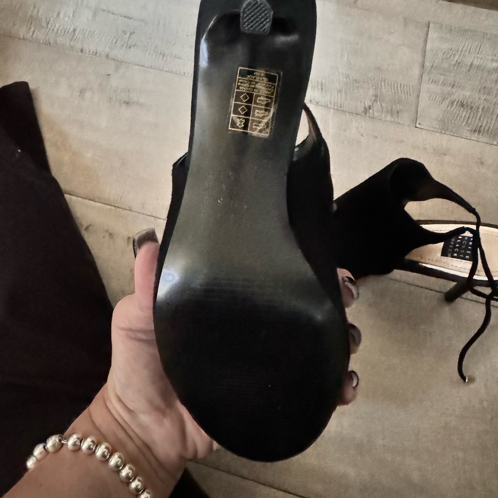 White House Black Market “ISLA” Open Toe Shootie - Picture 5 of 9
